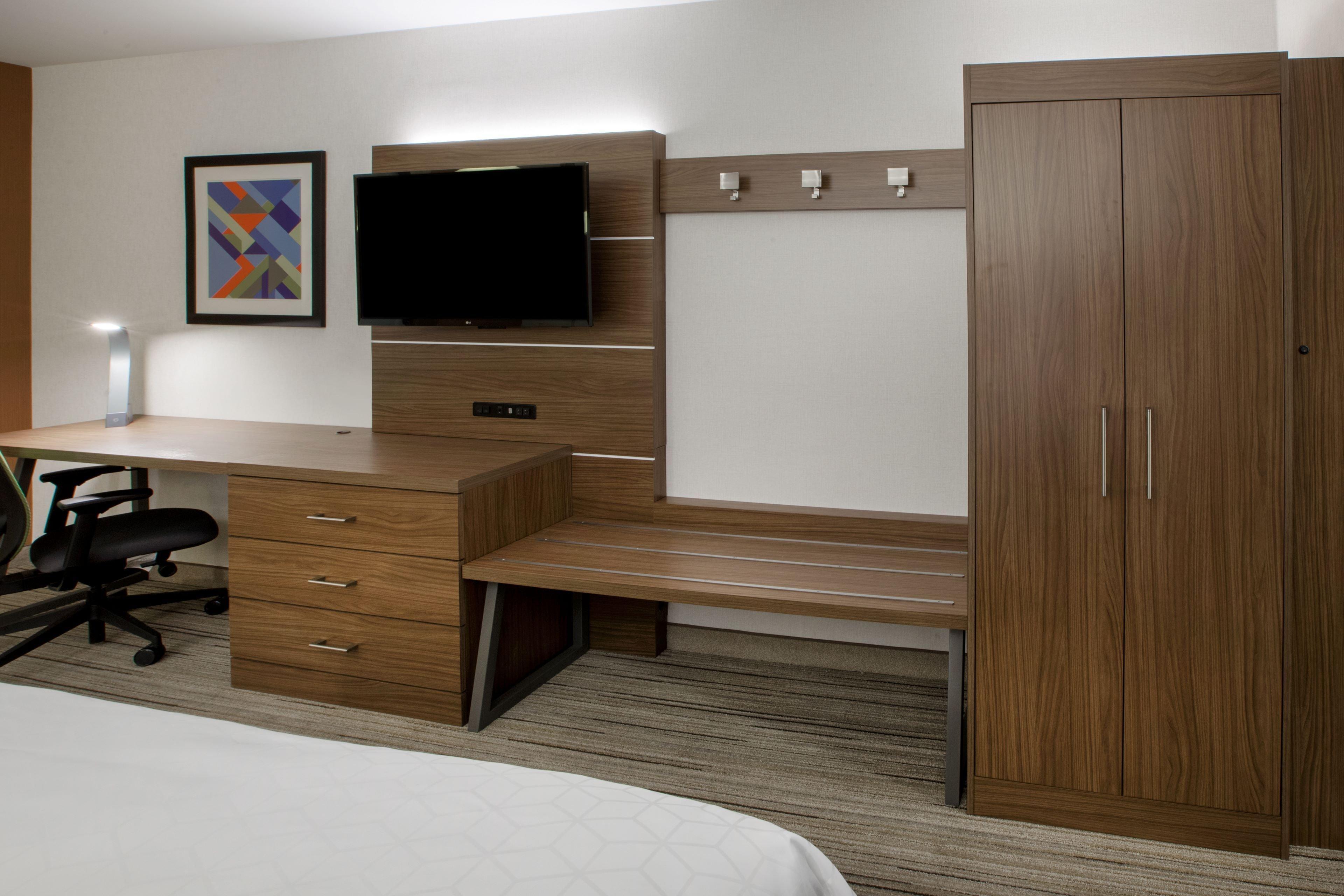 Holiday Inn Express & Suites Warrensburg North By Ihg Exteriör bild
